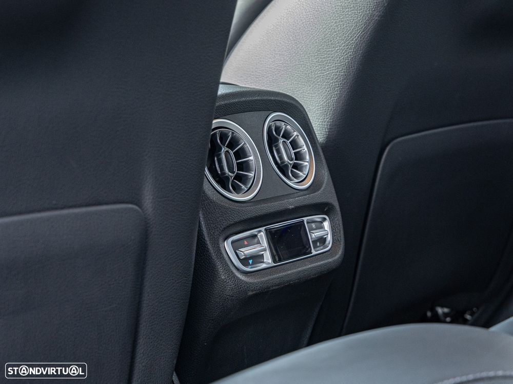 Mercedes-Benz G 63 AMG Speedshift 9G-TRONIC - 16