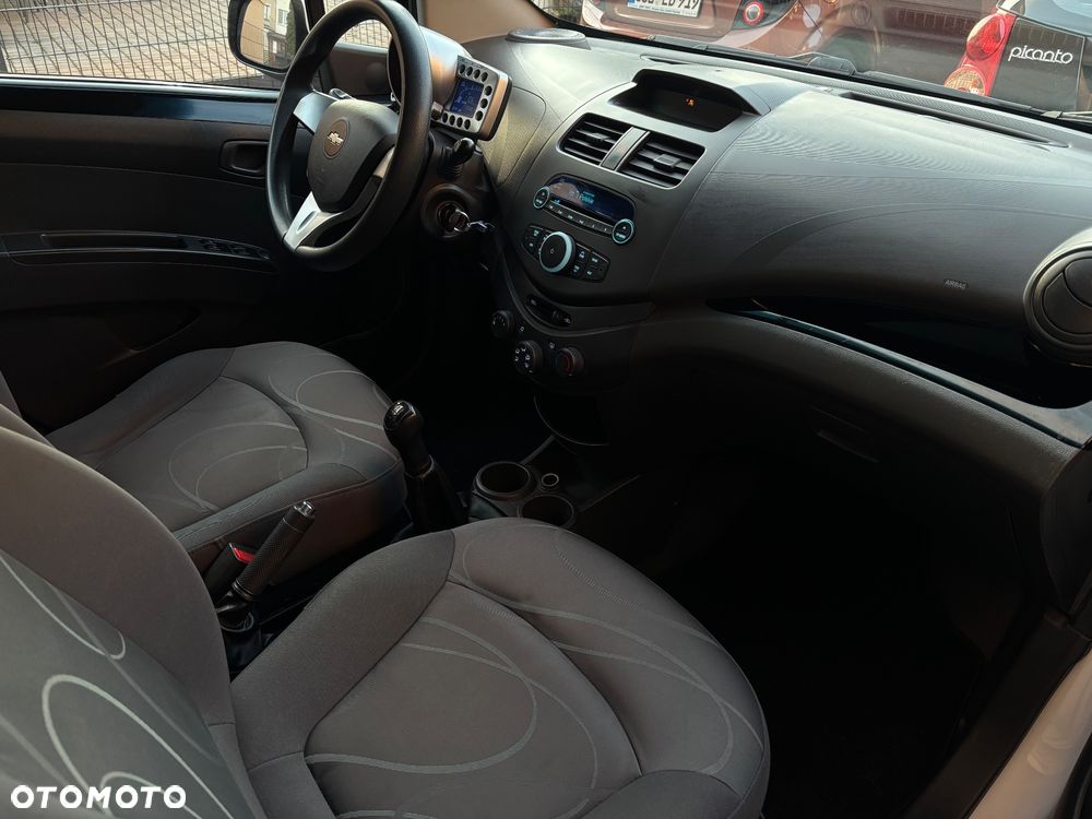 Chevrolet Spark 1.2 LS+ - 17