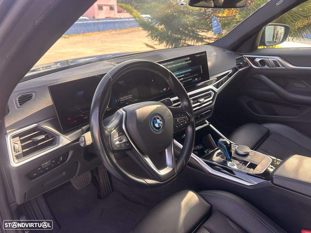 BMW i4 eDrive40 - 19