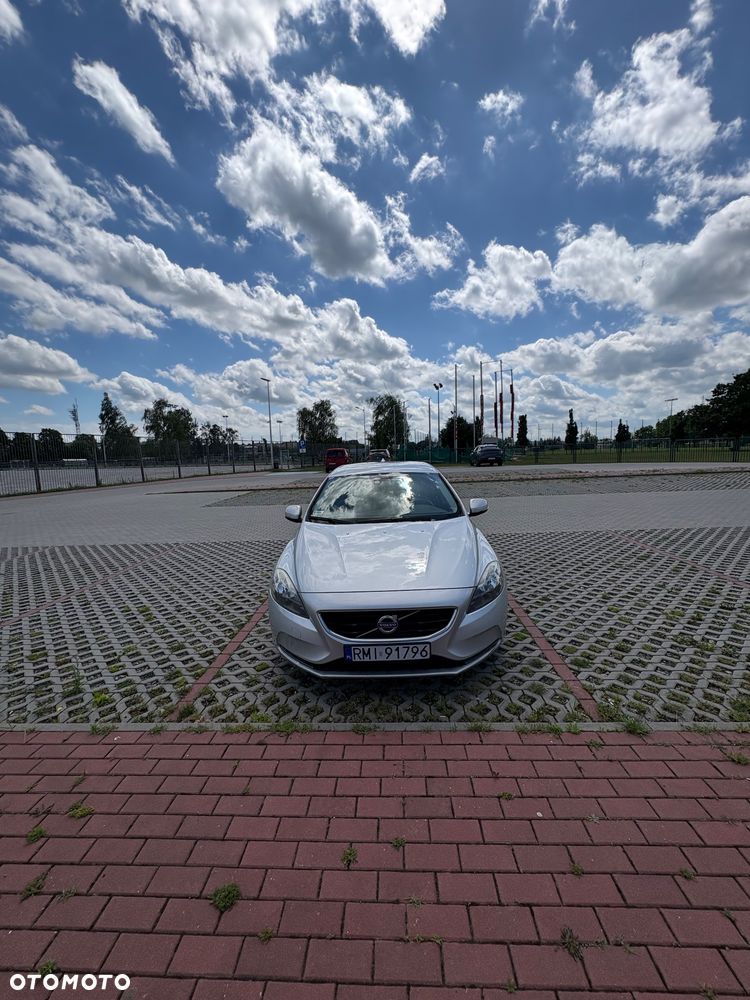 Volvo V40 D2 Momentum - 5