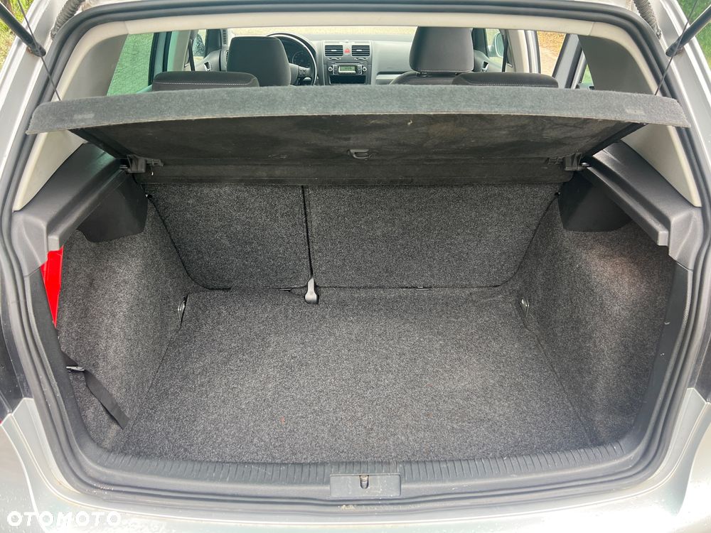 Volkswagen Golf - 14