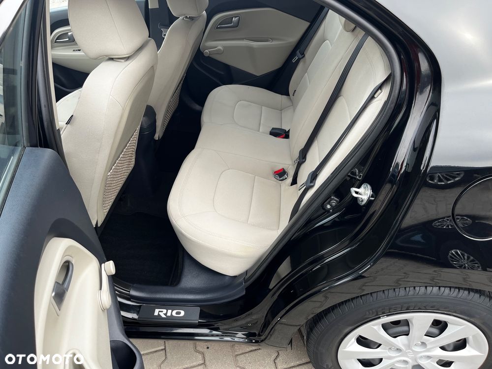 Kia Rio 1.2 M - 27