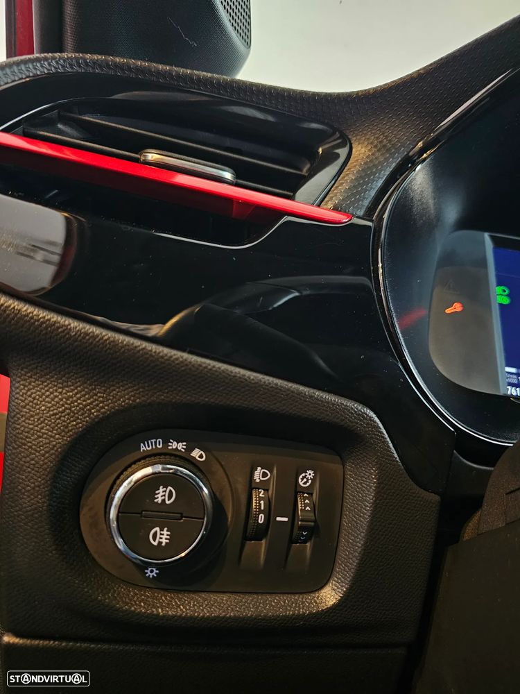 Opel Corsa 1.2 T GS - 20