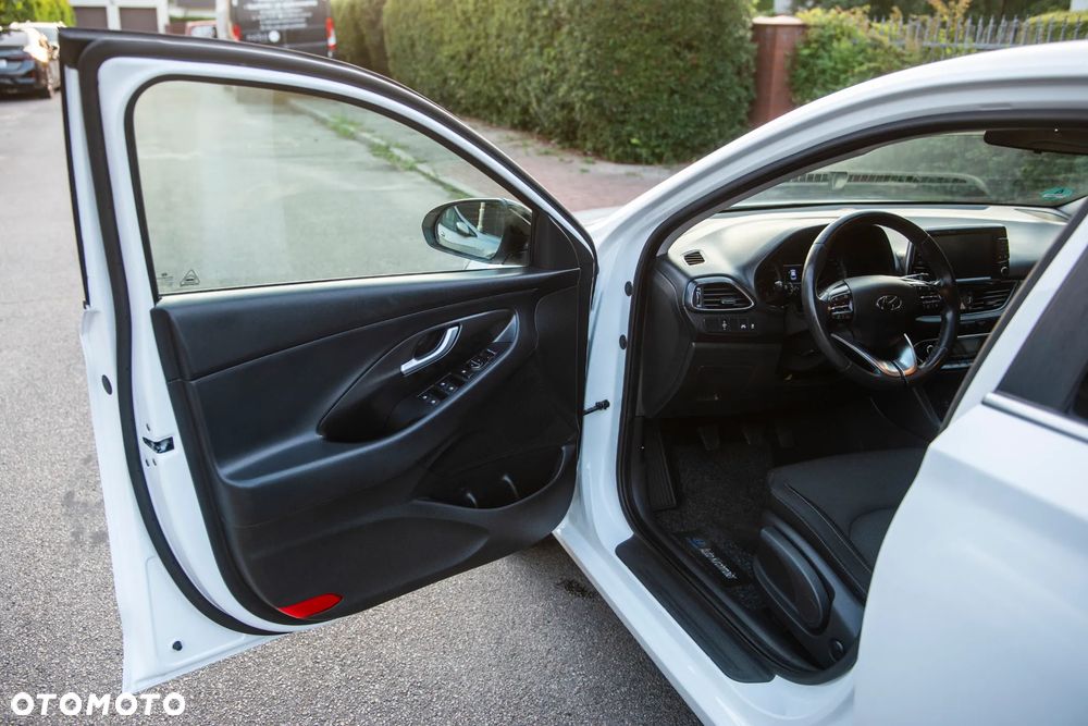 Hyundai i30 1.4 T-GDI YES - 17