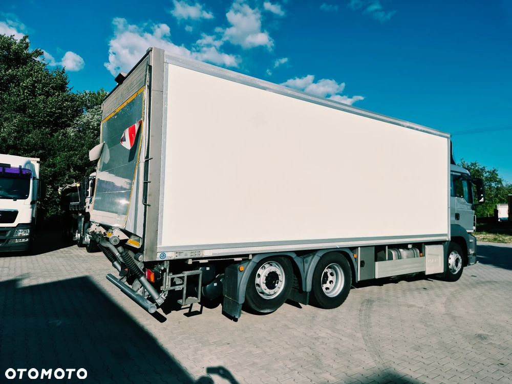 MAN TGS 26.360 6X2 CARRIER chłodnia 7m - 6