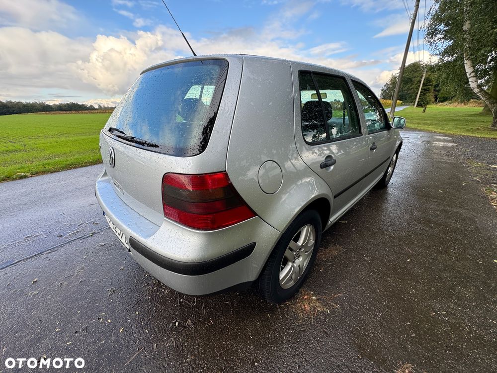 Volkswagen Golf 1.4 Goal - 11