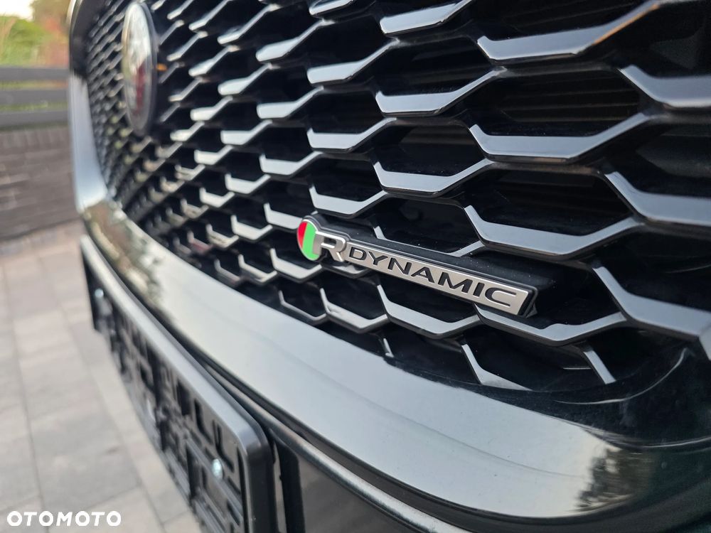 Jaguar E-Pace - 21