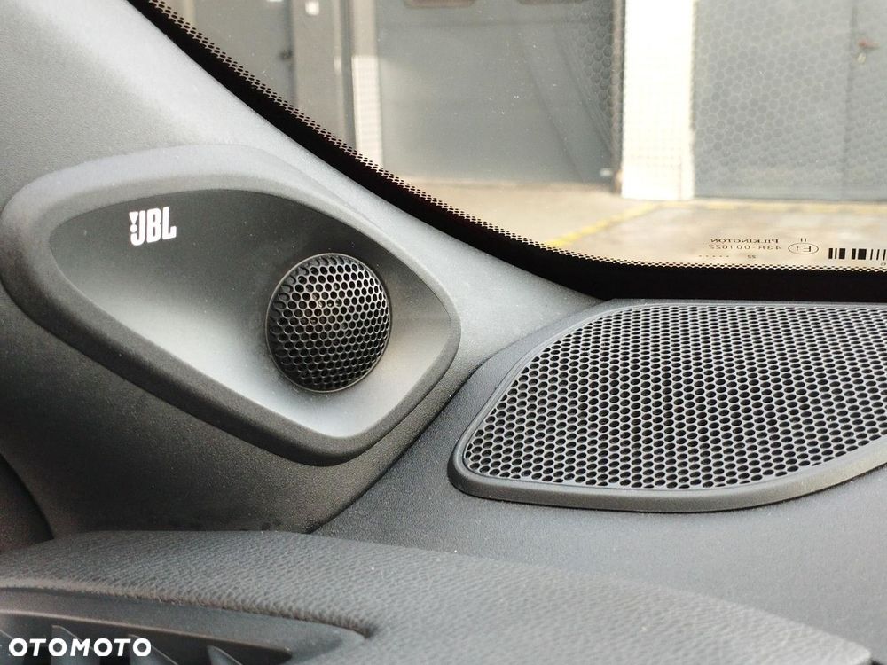 Toyota Yaris Hybrid 1.5 Selection Style - 25