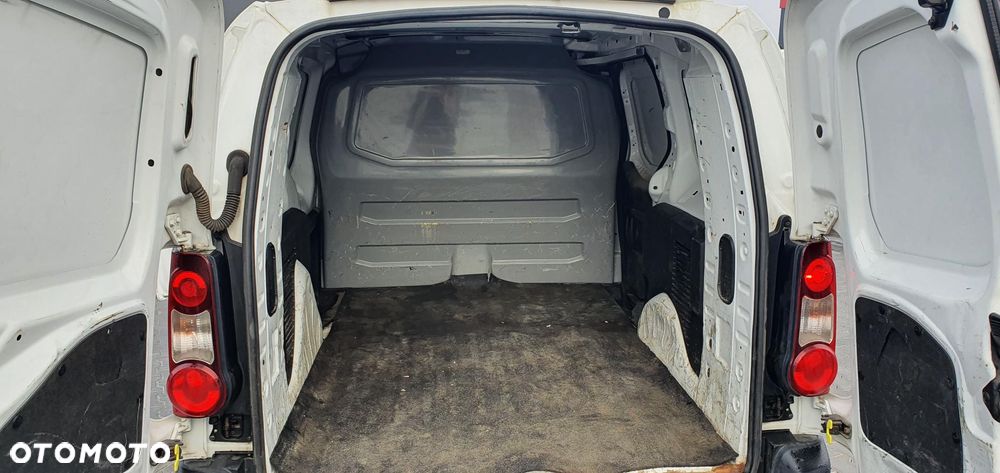 Peugeot PARTNER - 9