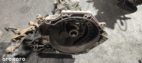 Skrzynia biegów Opel Zafira B Vectra F17 C374 C394