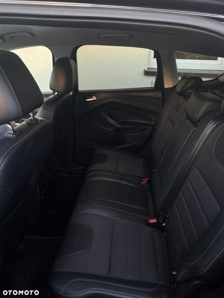 Ford Kuga 2.0 TDCi Titanium - 8