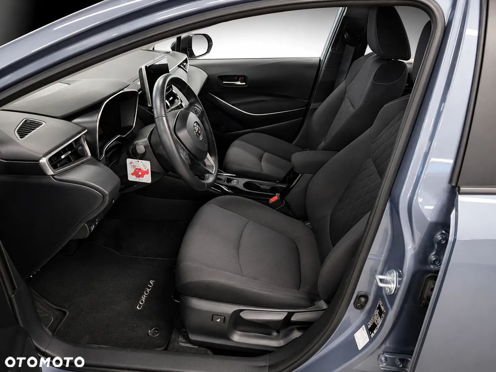 Toyota Corolla - 3