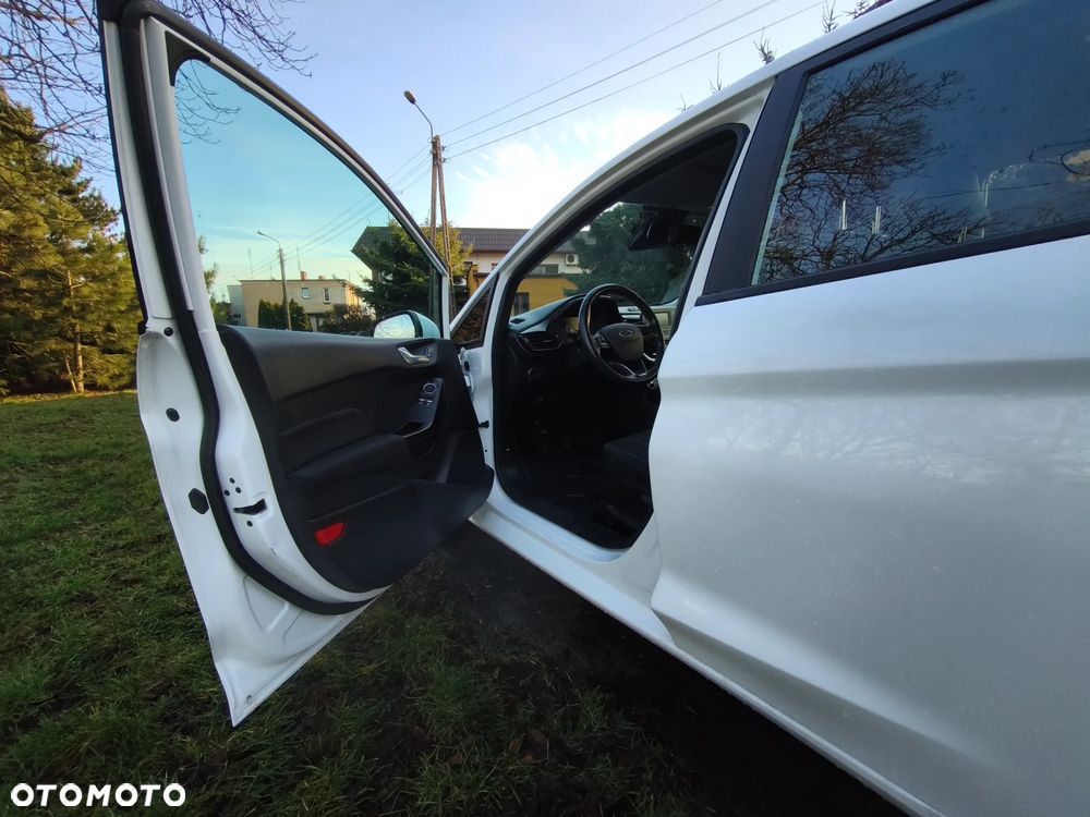 Ford Fiesta 1.1 SYNC Edition - 21