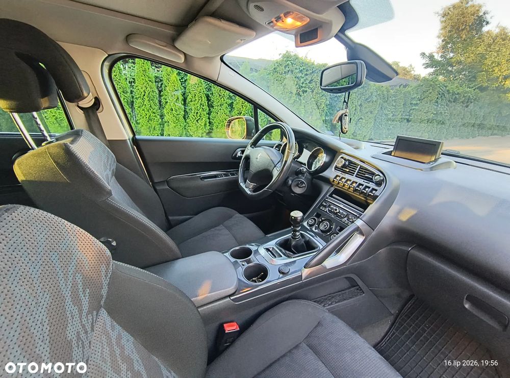 Peugeot 3008 - 12