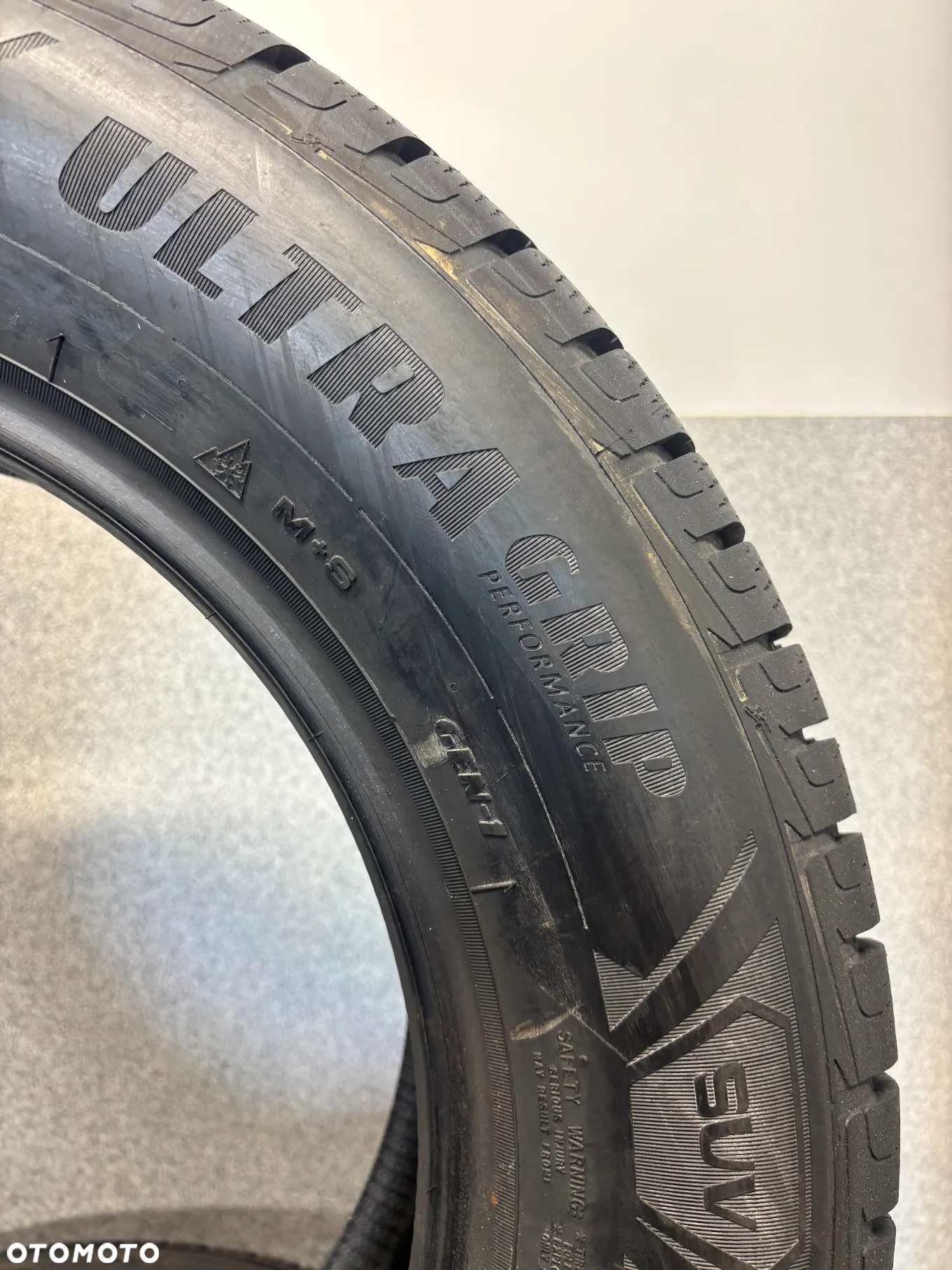 1 OPONA ZIMOWA GOODYEAR 225/65/17 106H SUV ,M+S - 6