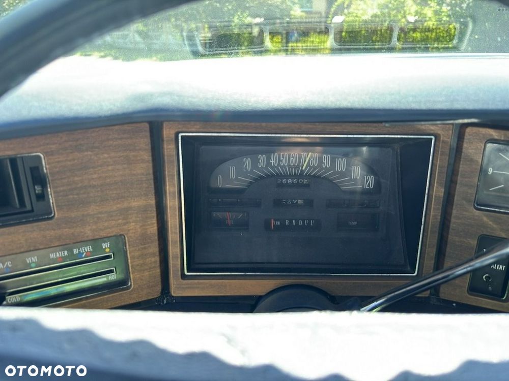 Buick Riviera - 31