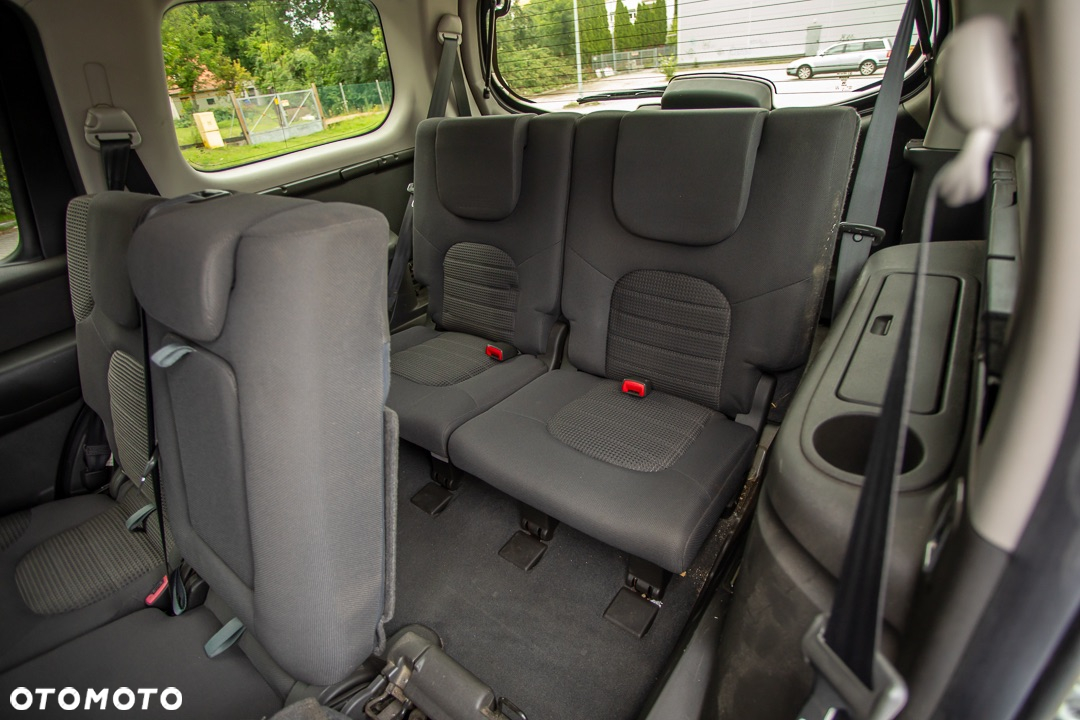 Nissan Pathfinder 2.5 D Platinum - 22