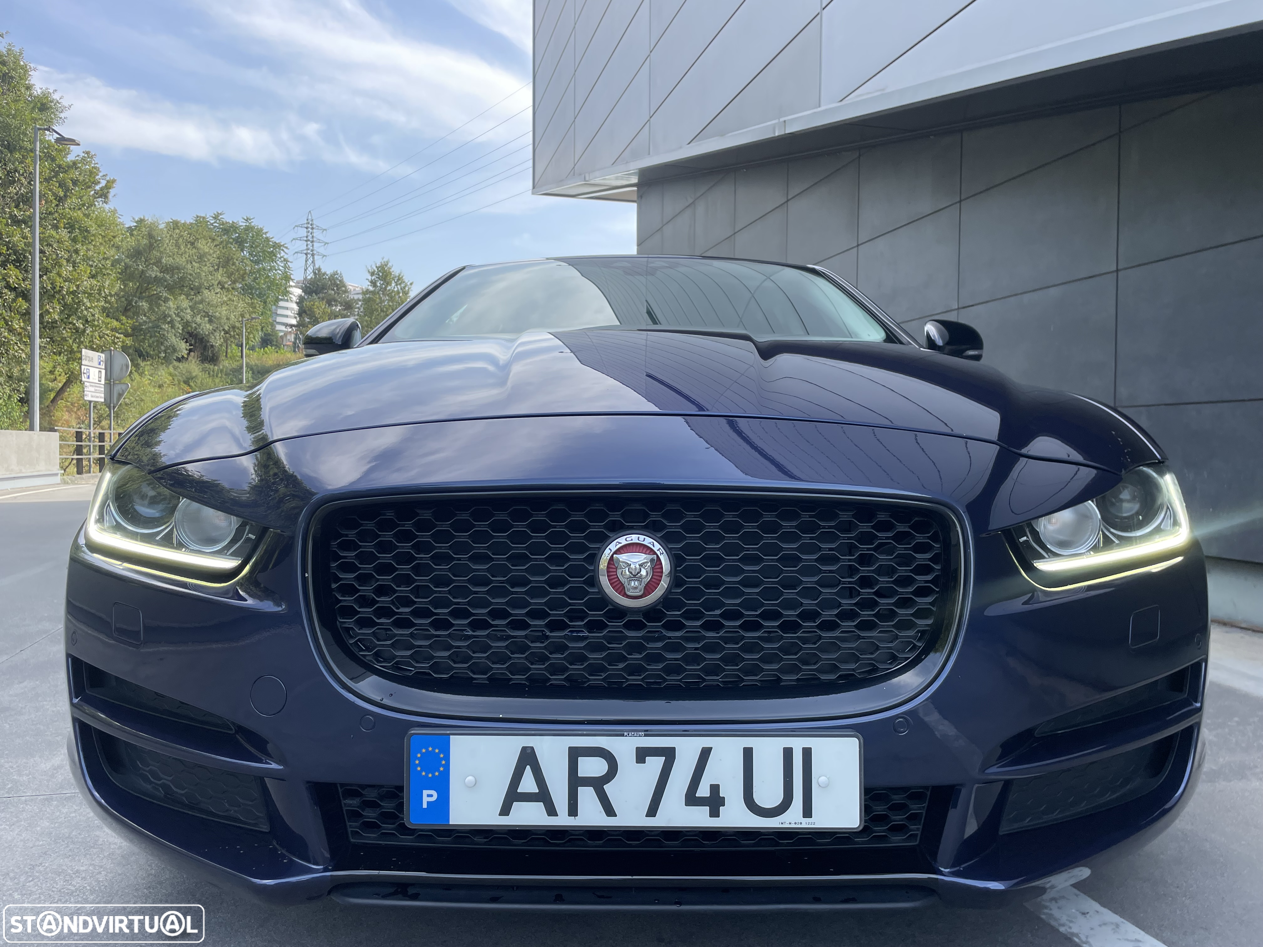 Jaguar XE E-Performance Aut. Pure - 36