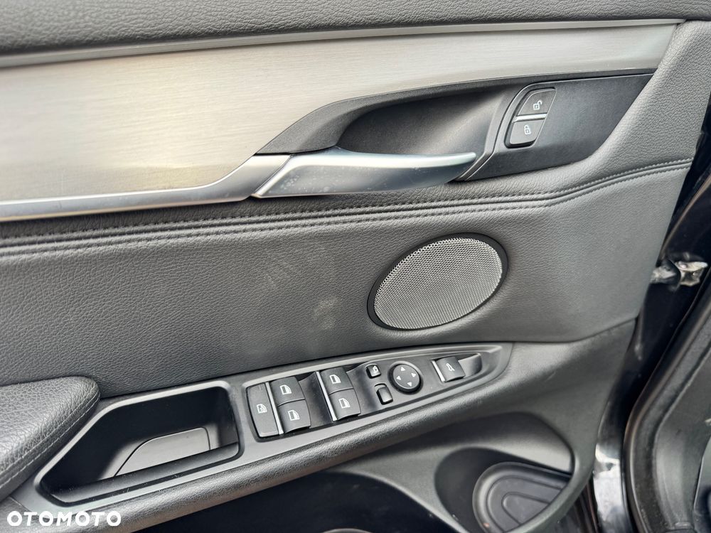 BMW X5 xDrive40d - 39