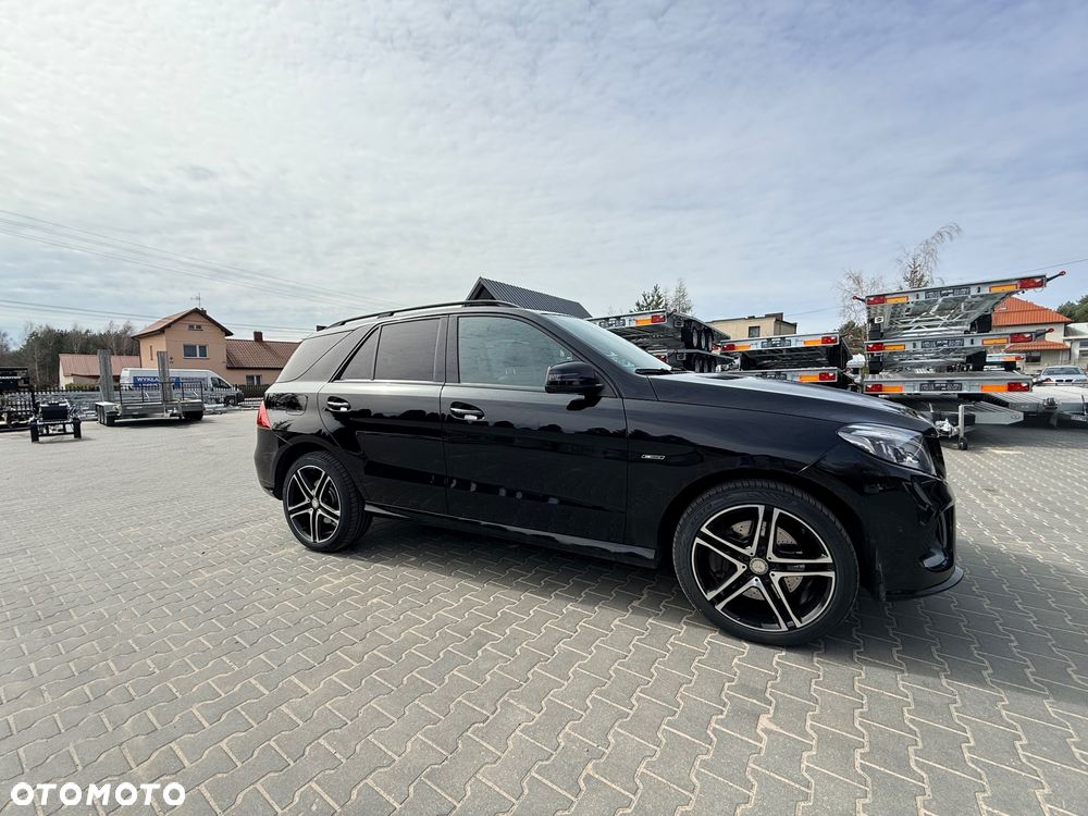 Mercedes-Benz GLE 450 AMG 4-Matic - 4