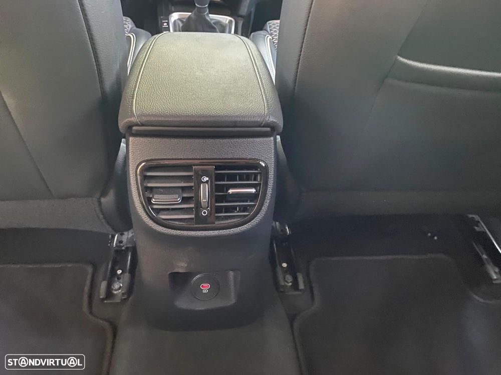 Kia Ceed 1.0 T-GDI Drive - 30