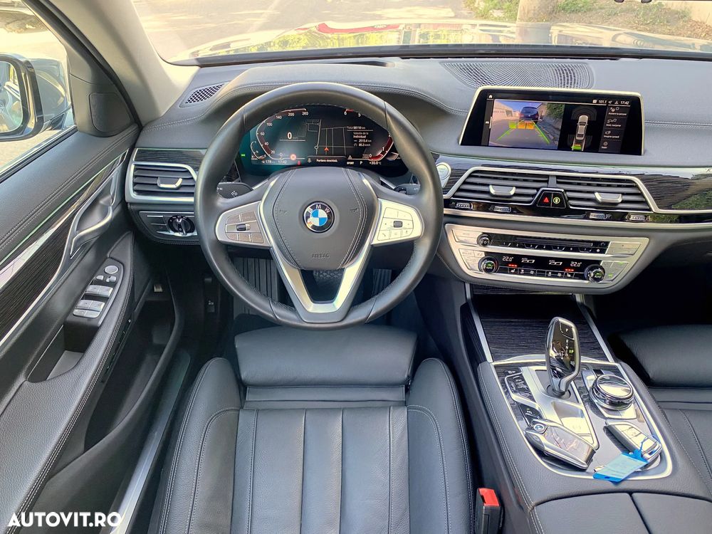BMW Seria 7 730d xDrive - 12
