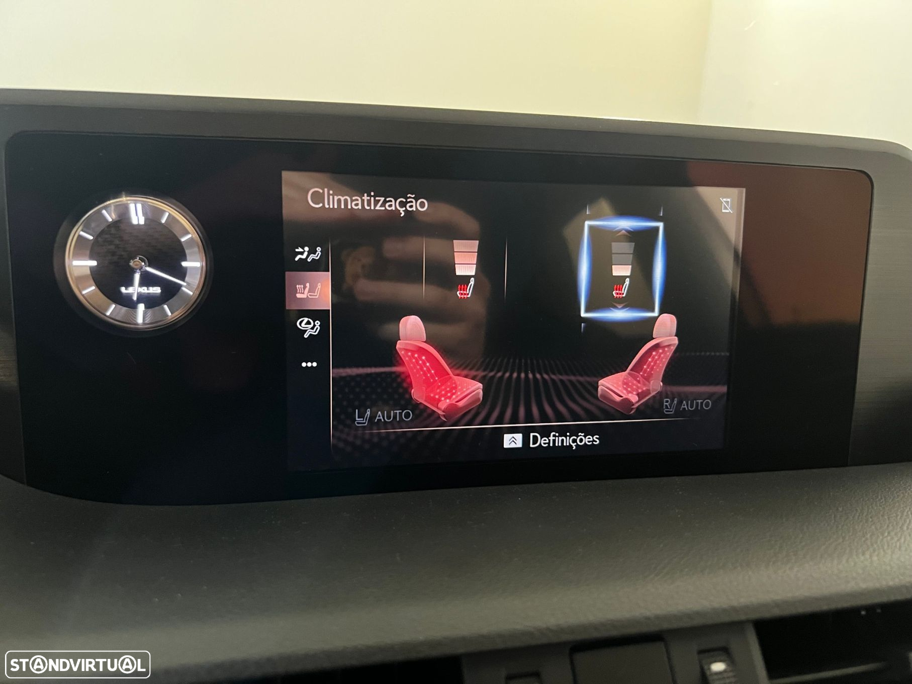 Lexus es-300h F Sport+ - 18
