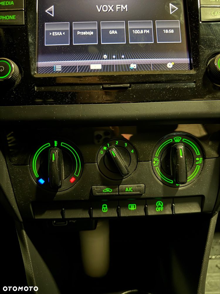 Skoda RAPID 1.0 TSI Ambition - 10