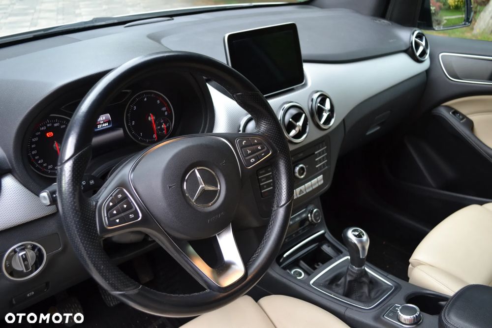 Mercedes-Benz Klasa B 200 (CDI) d AMG Line - 15