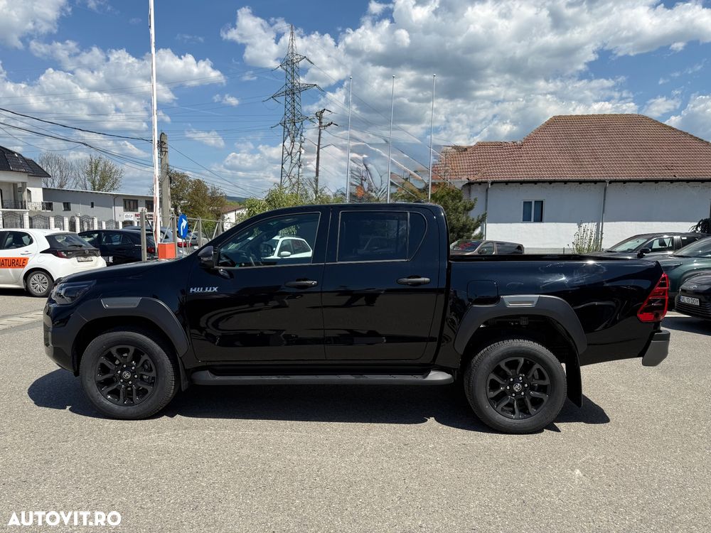 Toyota Hilux 2.8D 204CP 4x4 Double Cab AT MHEV Invincible - 5