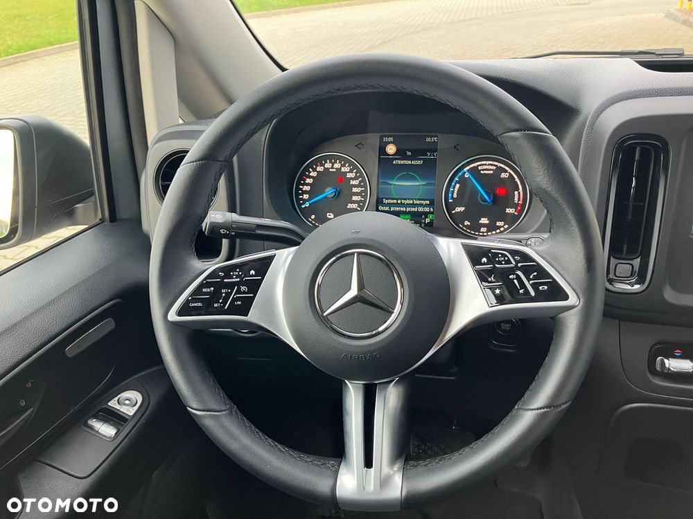 Mercedes-Benz Vito 112e eVito Furgon długi - 17