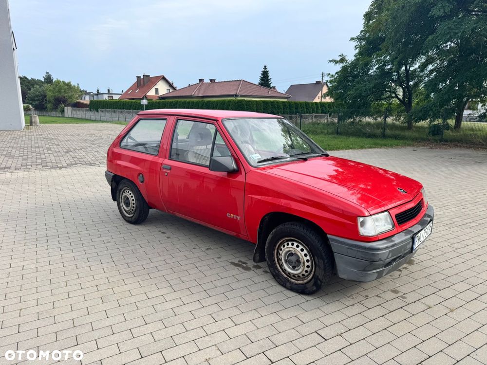 Opel Corsa - 2