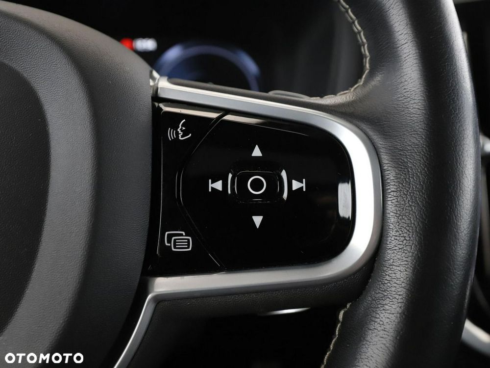 Volvo S60 T8 AWD Plug-In Hybrid Polestar Engineered - 33