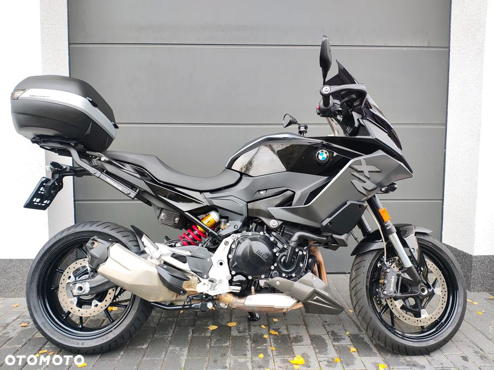 BMW F - 4
