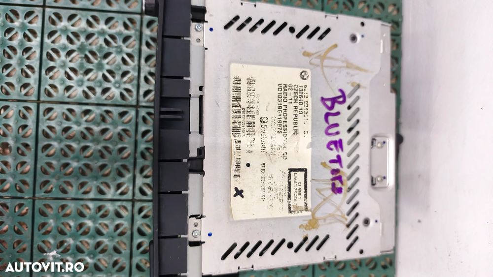Radio CD Profesional BMW E81/87 E90/91/92 cu Bluetooth incorporat ( pentru telefon, nu reda muzica de pe telefon) - 2