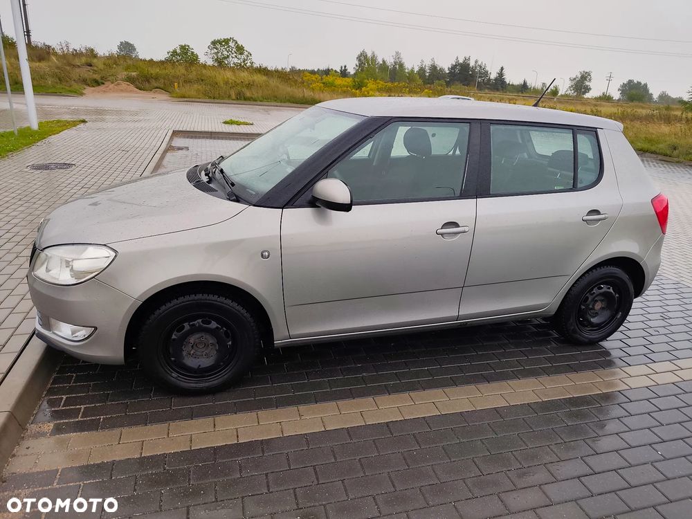 Skoda Fabia 1.4 16V Ambition Plus - 1