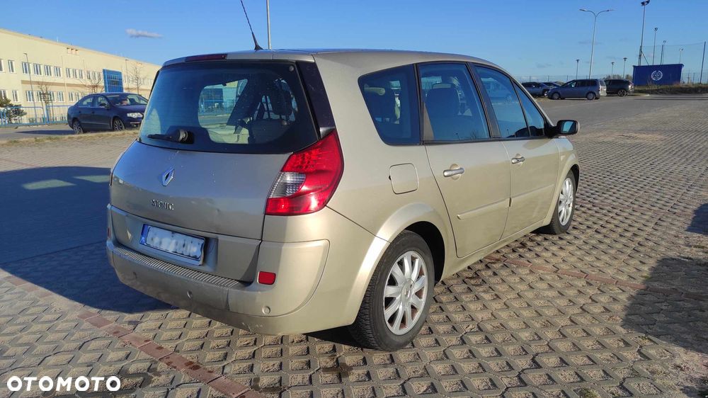 Renault Scenic 2.0 dCi Expression - 3
