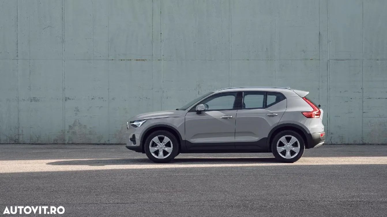 Volvo XC 40 B3 AT FWD MHEV Core - 1