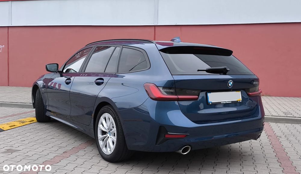 BMW Seria 3 330e Luxury Line - 27