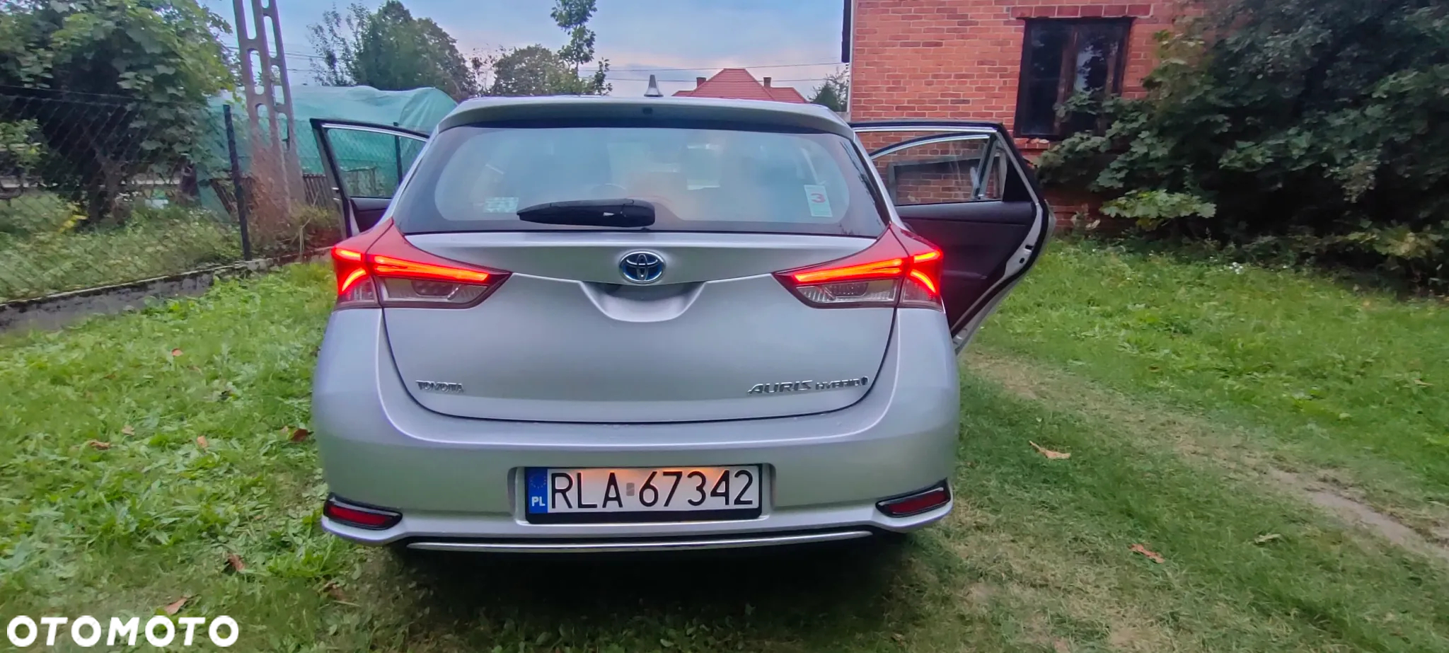 Toyota Auris Hybrid 135 Selection - 10