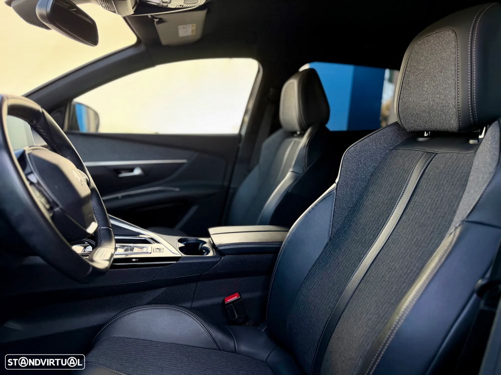 Peugeot 3008 1.2 PureTech GT Line EAT6 - 13