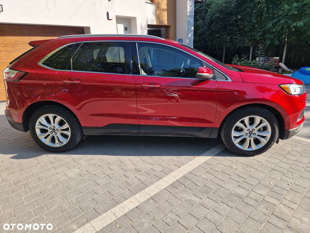 Ford Edge - 2