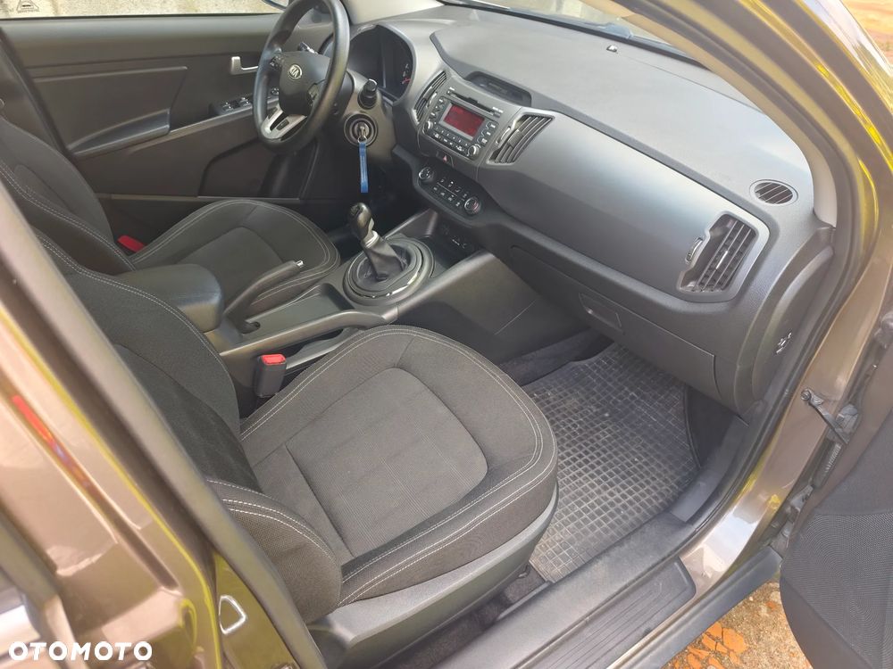 Kia Sportage 1.6 GDI S 2WD - 23