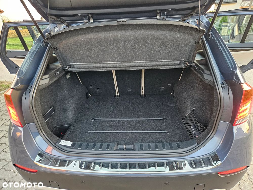 BMW X1 xDrive28i xLine - 25