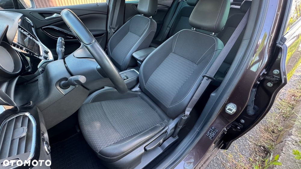 Opel Astra 1.4 T GPF Elite S&S - 17