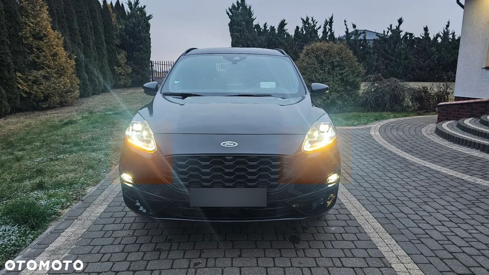 Ford Kuga - 35