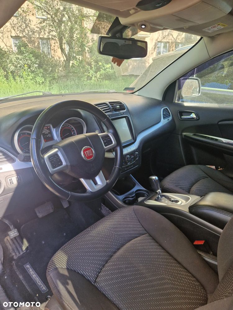 Fiat Freemont 2.4 16V Urban - 4