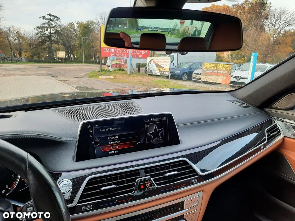 BMW Seria 7 730d xDrive - 33