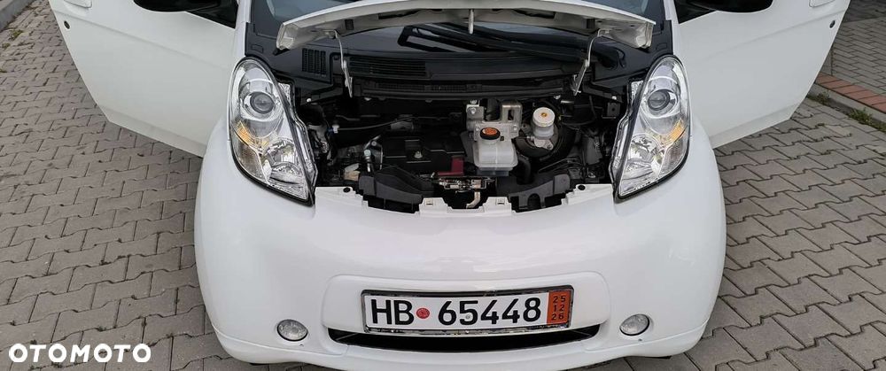 Peugeot iOn - 36
