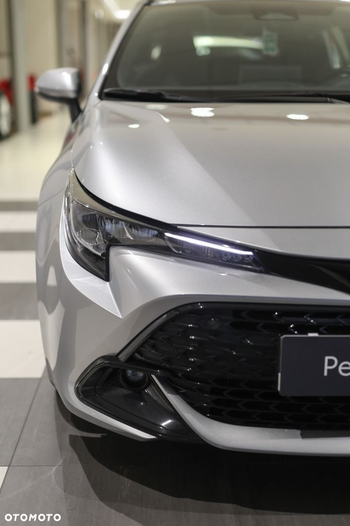 Toyota Corolla - 11